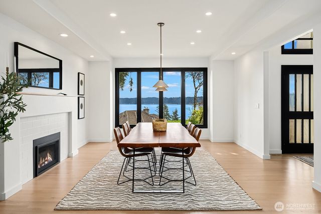 1540 204th Avenue NE, Sammamish, WA 98074