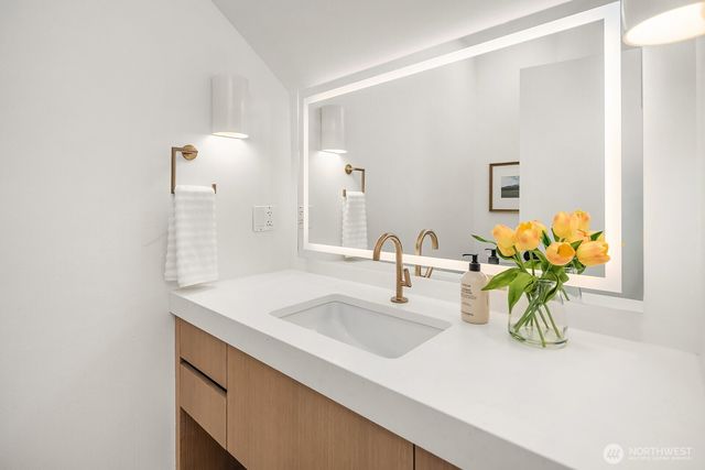 1540 204th Avenue NE, Sammamish, WA 98074