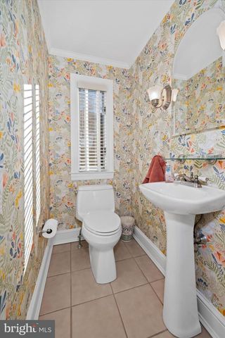 706 GREENHILL AVE, Wilmington, DE 19805