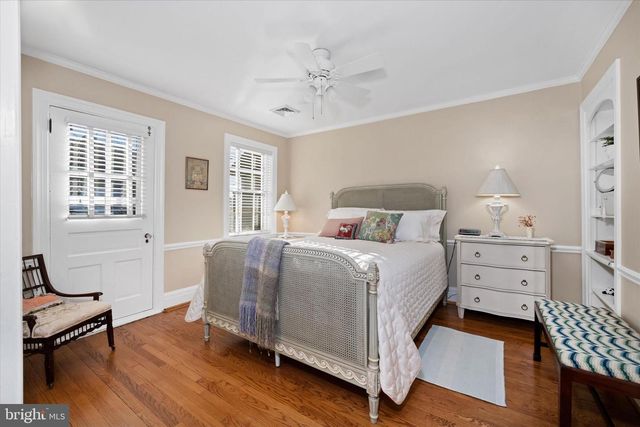 706 GREENHILL AVE, Wilmington, DE 19805