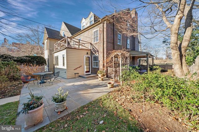 706 GREENHILL AVE, Wilmington, DE 19805