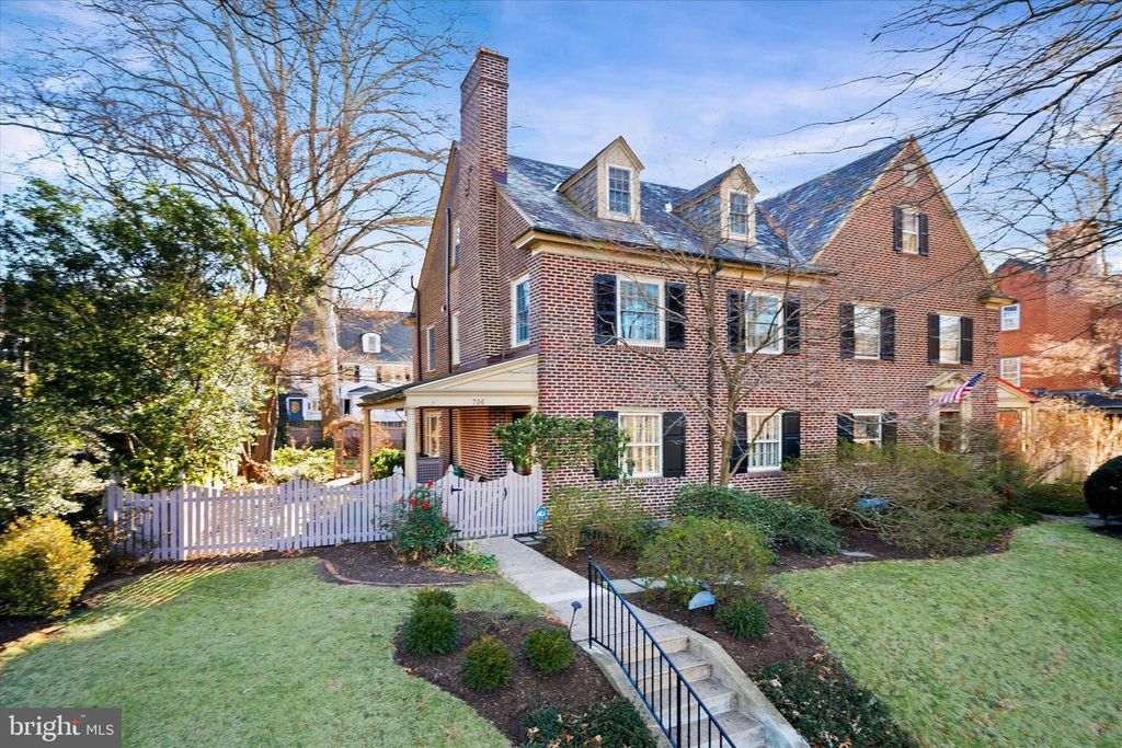 706 GREENHILL AVE, Wilmington, DE 19805