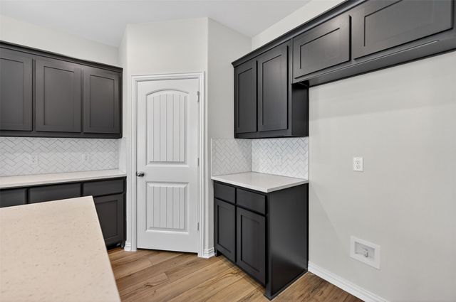 3521 Helena Street, Gainesville, TX 76240