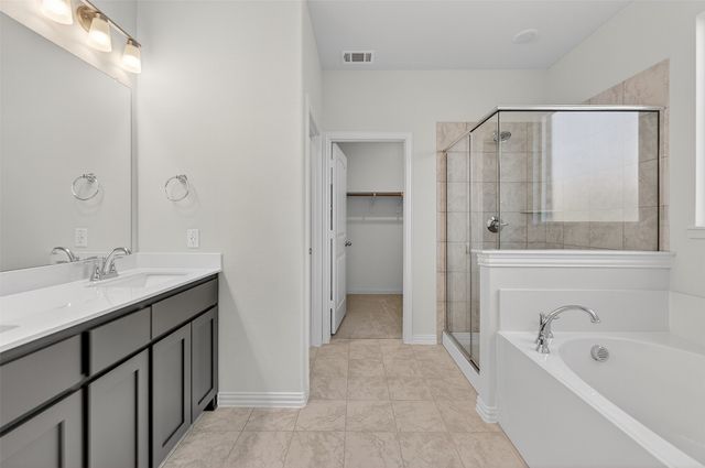 3521 Helena Street, Gainesville, TX 76240