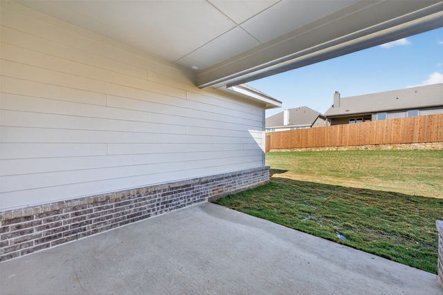 3521 Helena Street, Gainesville, TX 76240