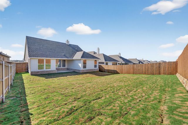 3521 Helena Street, Gainesville, TX 76240