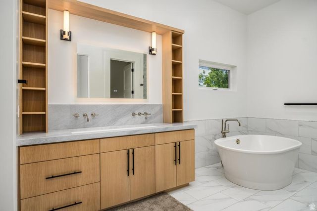 1668 E FOREST HILLS DR, Millcreek, UT 84106