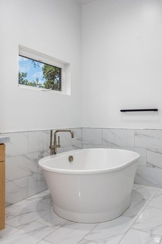 1668 E FOREST HILLS DR, Millcreek, UT 84106