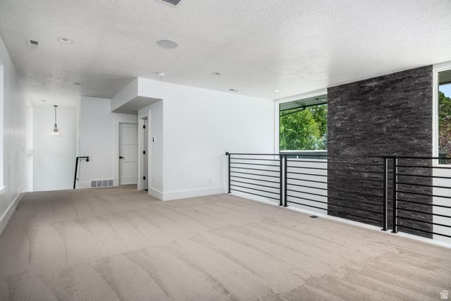 1668 E FOREST HILLS DR, Millcreek, UT 84106