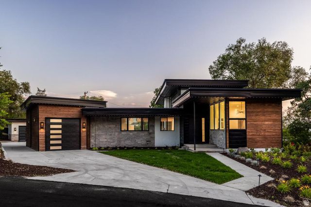 1668 E FOREST HILLS DR, Millcreek, UT 84106