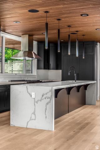 1668 E FOREST HILLS DR, Millcreek, UT 84106