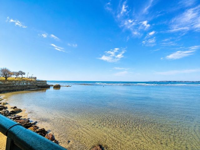 285 Lynn Shore Dr 101, Lynn, MA 01902