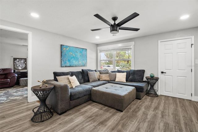 5135 OLD BRADENTON ROAD, Sarasota, FL 34234