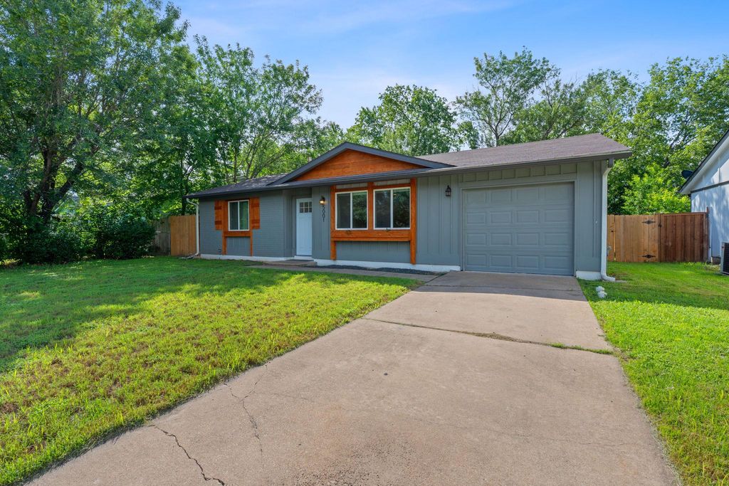 5001 Dove Springs DR, Austin, TX 78744