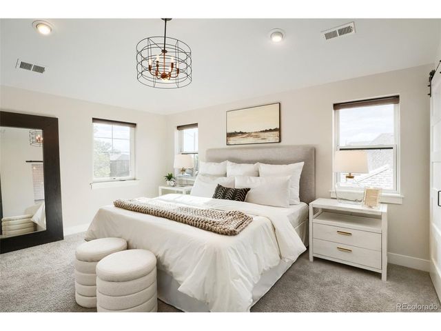 3322 N Columbine St, Denver, CO 80205