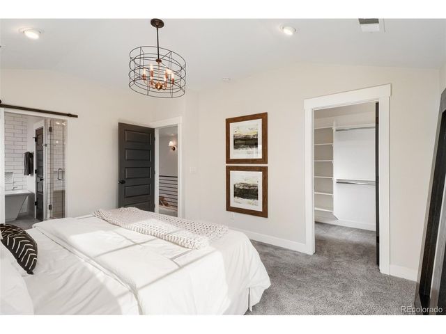 3322 N Columbine St, Denver, CO 80205