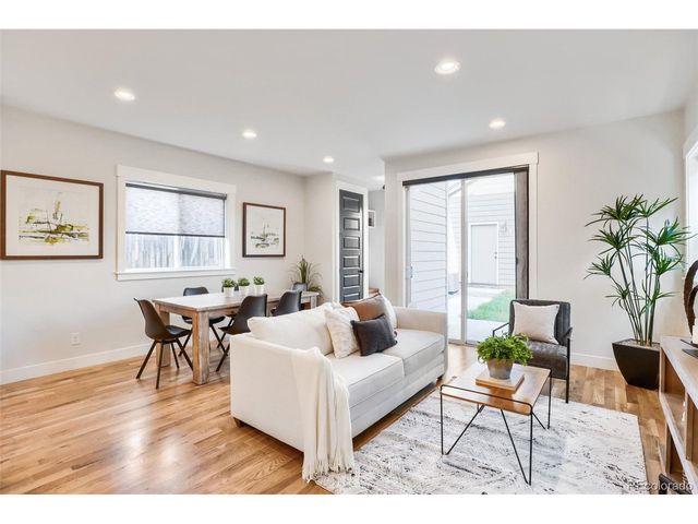 3322 N Columbine St, Denver, CO 80205