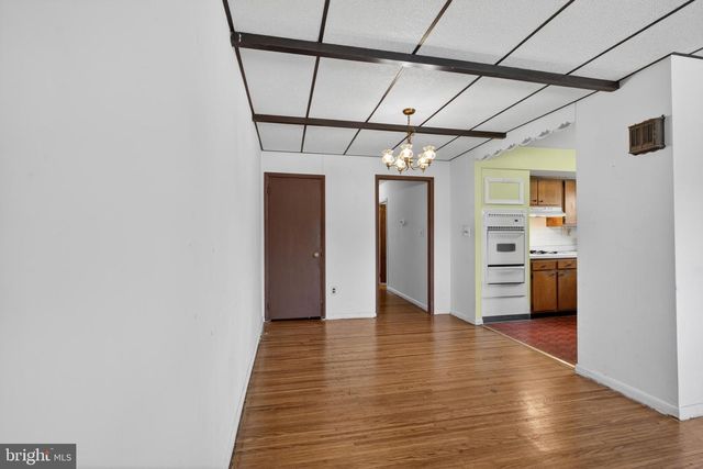 629 CLAY DR, Conshohocken, PA 19428