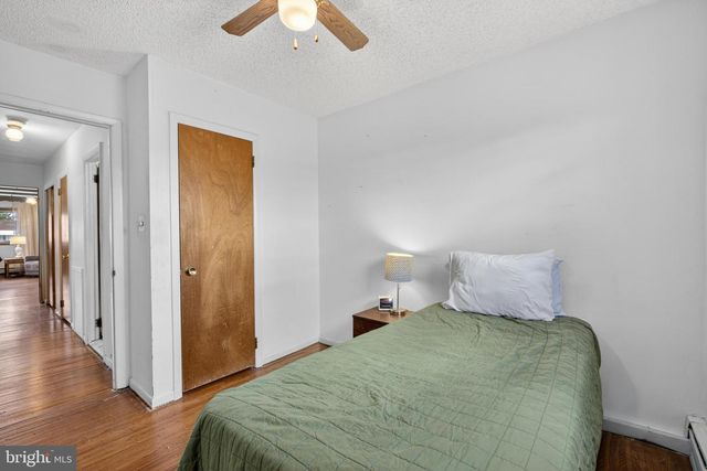 629 CLAY DR, Conshohocken, PA 19428
