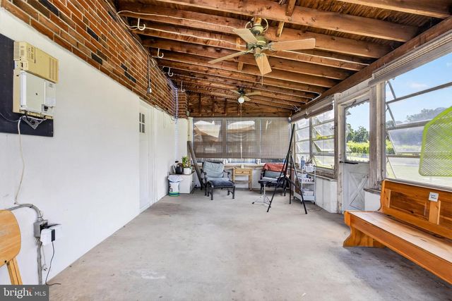 629 CLAY DR, Conshohocken, PA 19428
