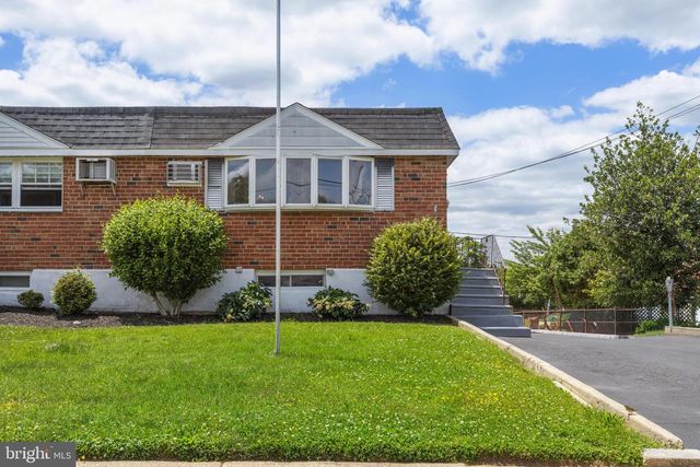 629 CLAY DR, Conshohocken, PA 19428