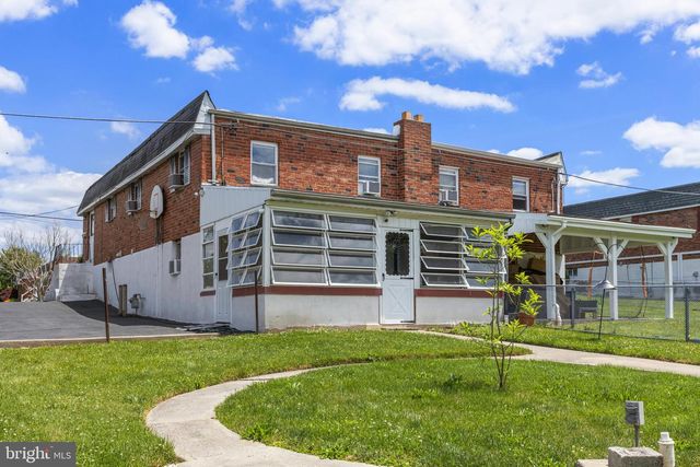 629 CLAY DR, Conshohocken, PA 19428