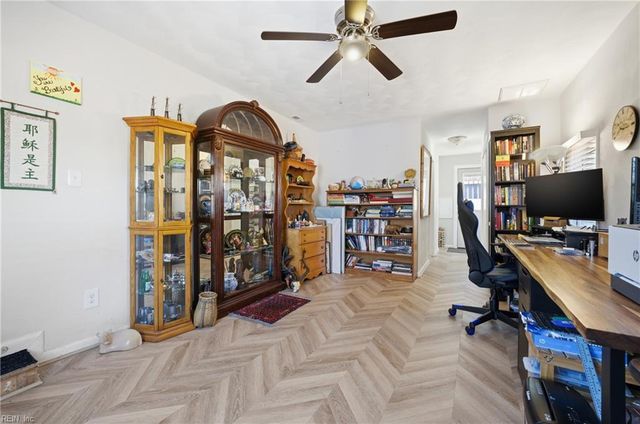 355 Dillon DR, Virginia Beach, VA 23452