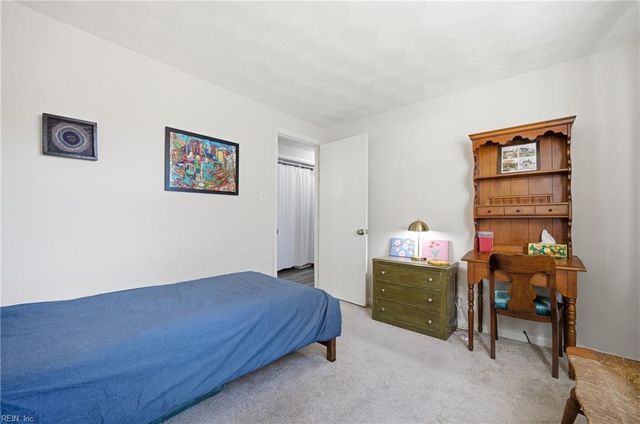 355 Dillon DR, Virginia Beach, VA 23452