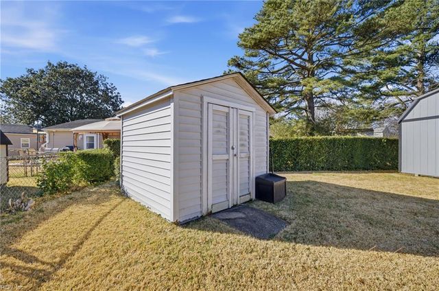 355 Dillon DR, Virginia Beach, VA 23452