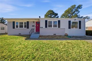 355 Dillon DR, Virginia Beach, VA 23452