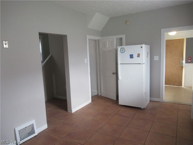 5137 Miller Avenue, Maple Heights, OH 44137