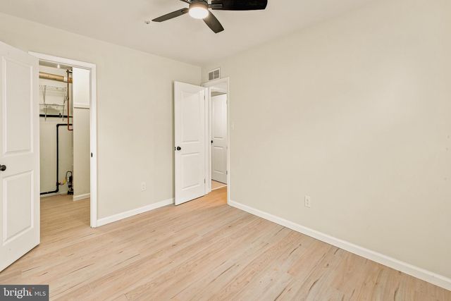 2 BEN FRANKLIN BLDG, Turnersville, NJ 08012