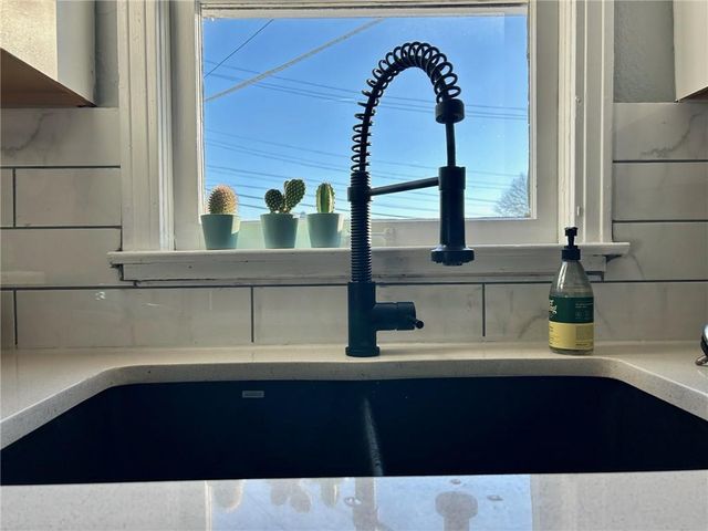 523 Ann Avenue, Kansas City, KS 66101