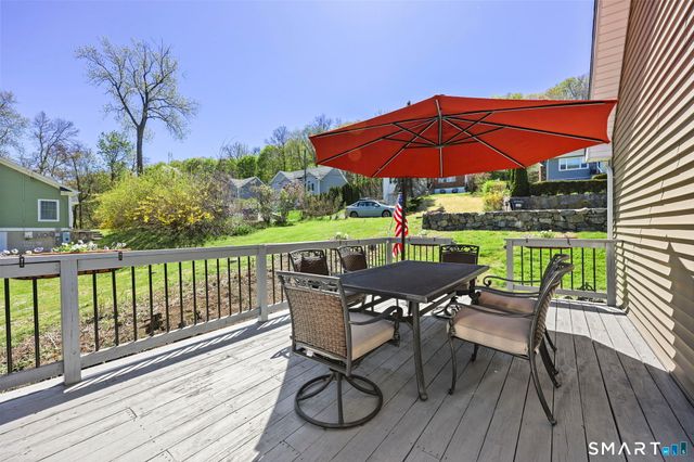 31 Hillandale Road, Danbury, CT 06811