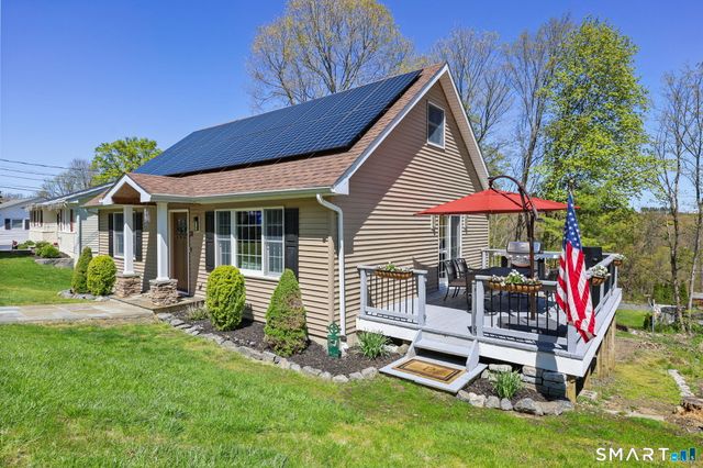 31 Hillandale Road, Danbury, CT 06811