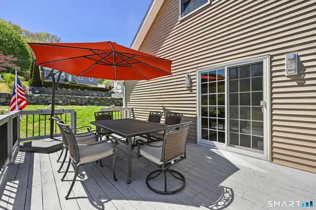 31 Hillandale Road, Danbury, CT 06811