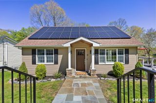 31 Hillandale Road, Danbury, CT 06811