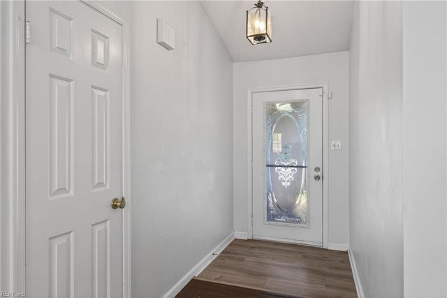 608 Birchridge CT, Virginia Beach, VA 23462