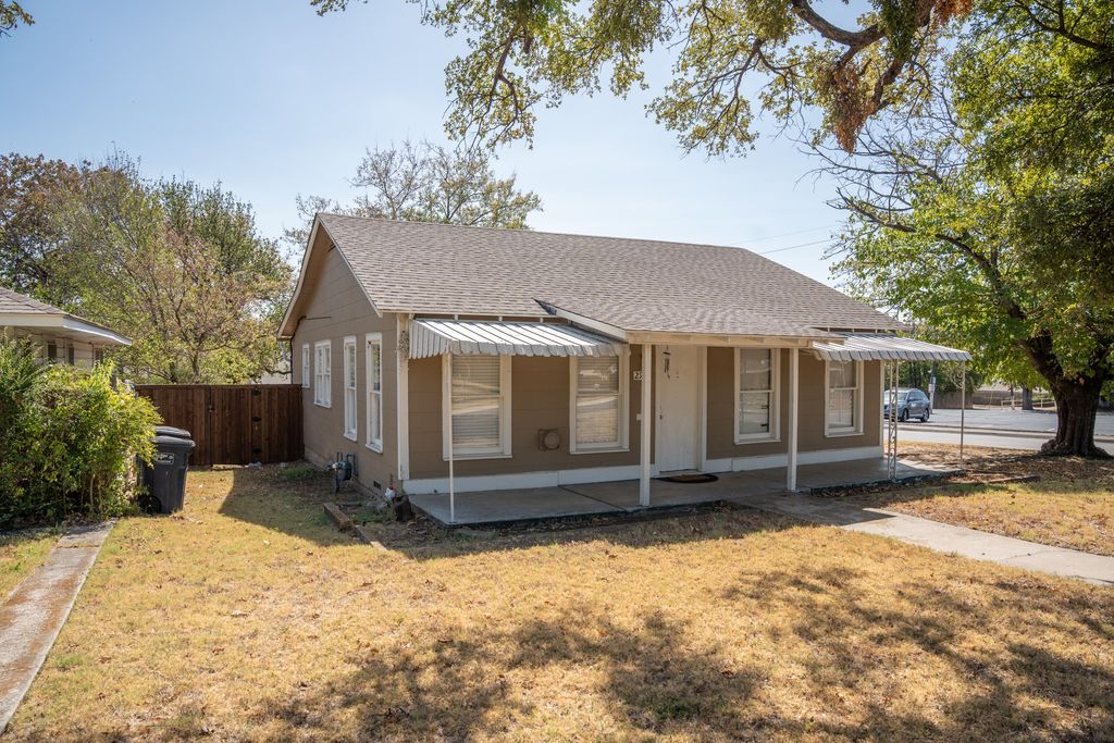 2945 Handley Drive, Fort Worth, TX 76112 — photo 3