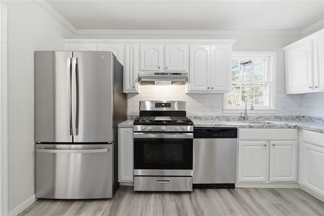 5753 OAK GROVE Drive, Acworth, GA 30102