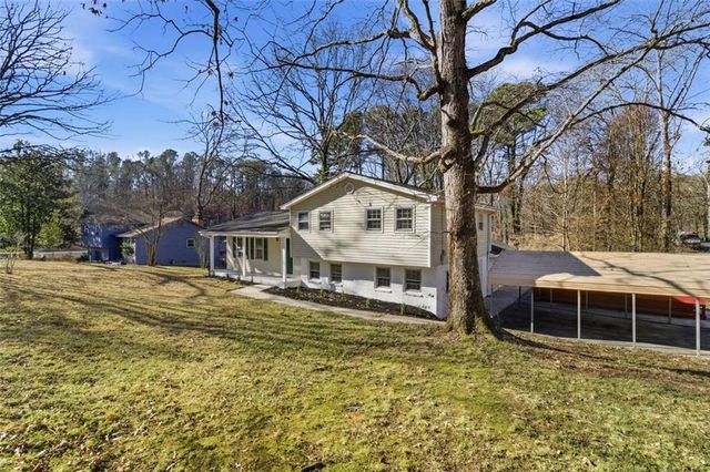 5753 OAK GROVE Drive, Acworth, GA 30102