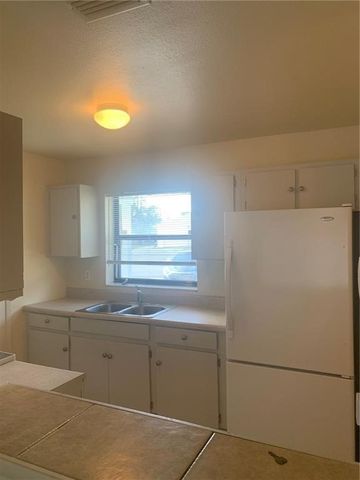 2116 19th Avenue SW, Vero Beach, FL 32962