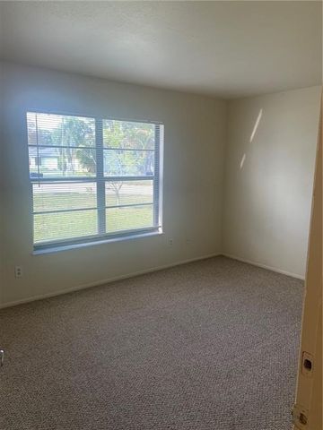 2116 19th Avenue SW, Vero Beach, FL 32962