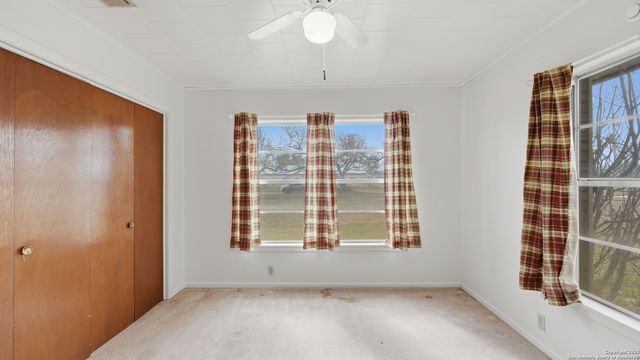 37 Dairy, Pleasanton, TX 78064