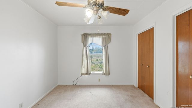 37 Dairy, Pleasanton, TX 78064