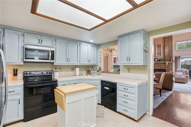 1154 Via Mavis, Santa Maria, CA 93455