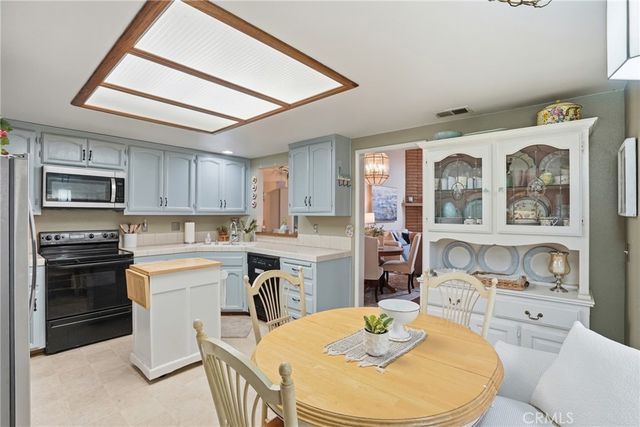 1154 Via Mavis, Santa Maria, CA 93455
