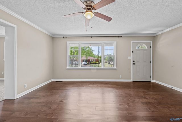 704 Peck Road NE, Huntsville, AL 35801