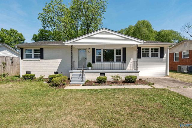 704 Peck Road NE, Huntsville, AL 35801