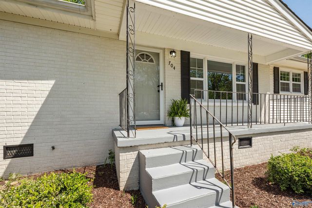 704 Peck Road NE, Huntsville, AL 35801